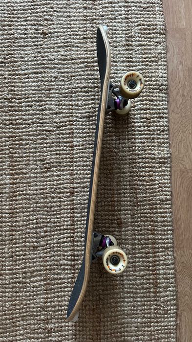 Skate complet Double Kick symmetrical de la Cirus Skateboards