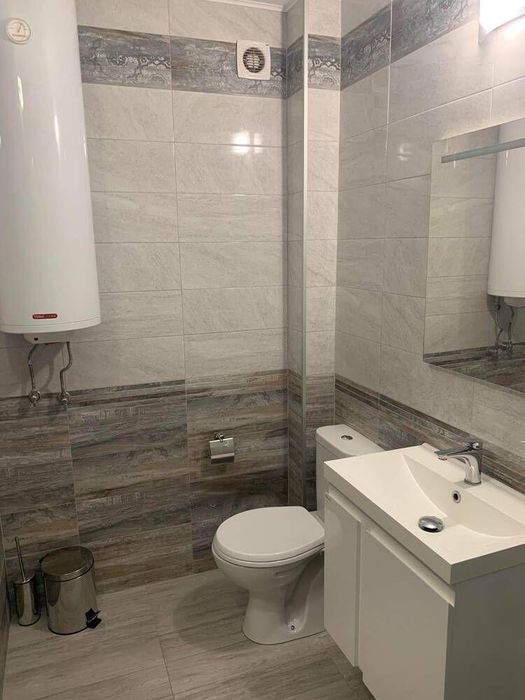 Дава се под наем Тристаен апартамент в Пловдив, Съдийски - 130 кв.м за 548.25 € - Снимка #6