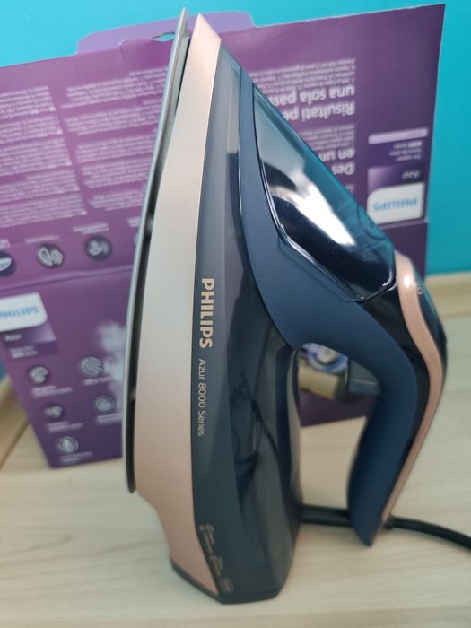 Ютия PHILIPS SERIES 8000 AZUR DST8050/20 3000.0 W, 350.0 ml Нова