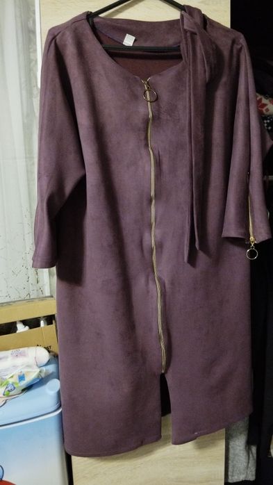 Продам платье новое размер 56