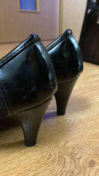 Дамски обувки 36-37 номер на безценица