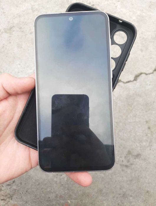 Samsung S23FE; 8/256; Vietnam;