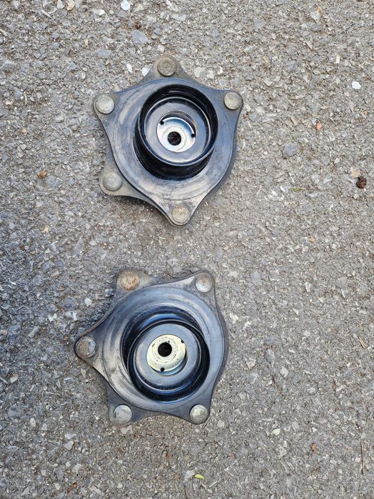 Тампон Макферсън за Honda CRV 2011