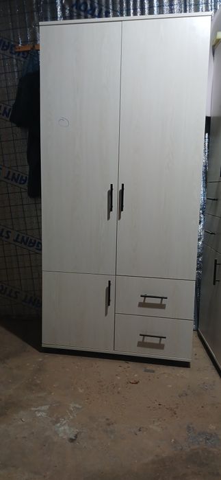 Shkaf veshilkali