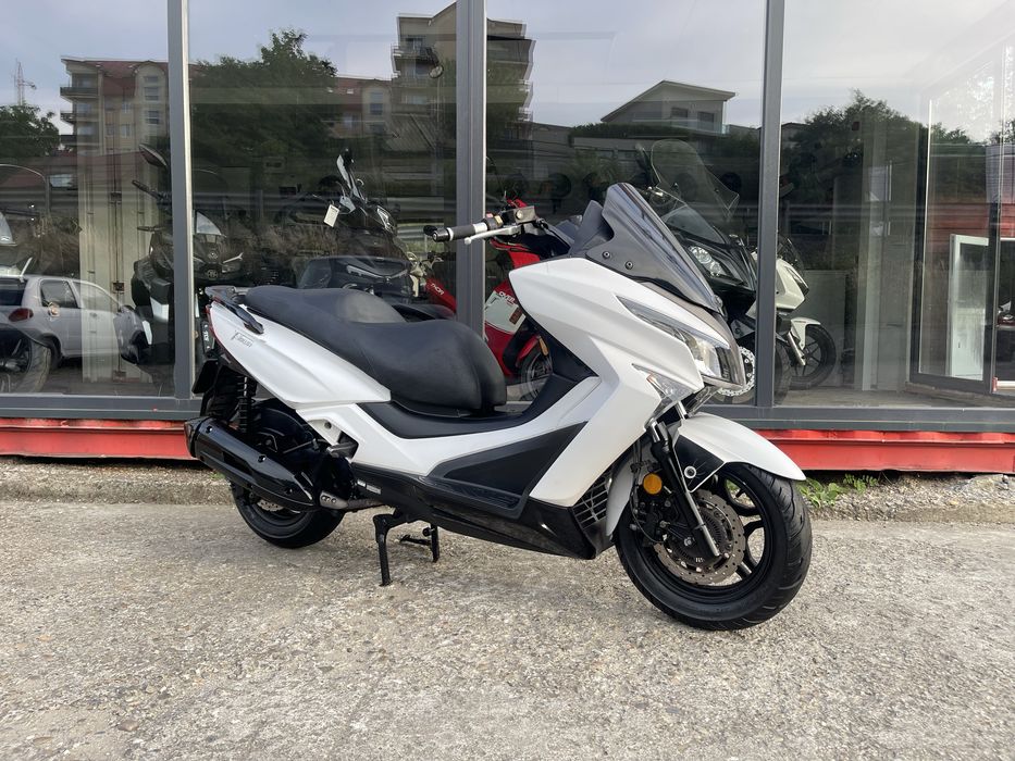 Scuter Kymco X-town 125 cc - Garantie - Transport Gratuit-Inmatriculat