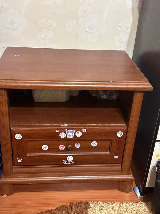 Продам спальную гарнитуру в комплекте