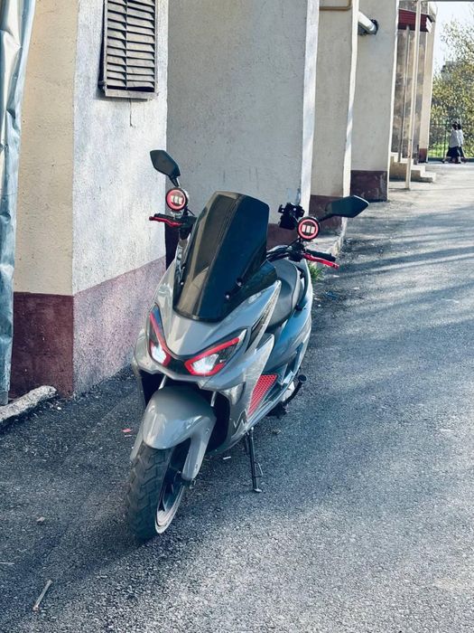 макси  мопед продаётся