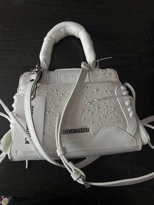 Нова чанта на STEVE MADDEN