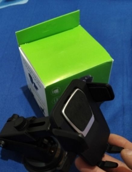 Suport auto pentru telefon