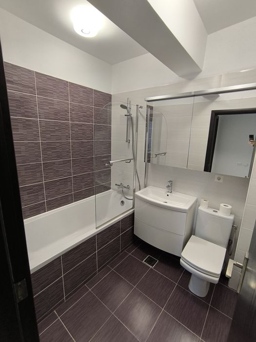 Vand apartament 2 camere