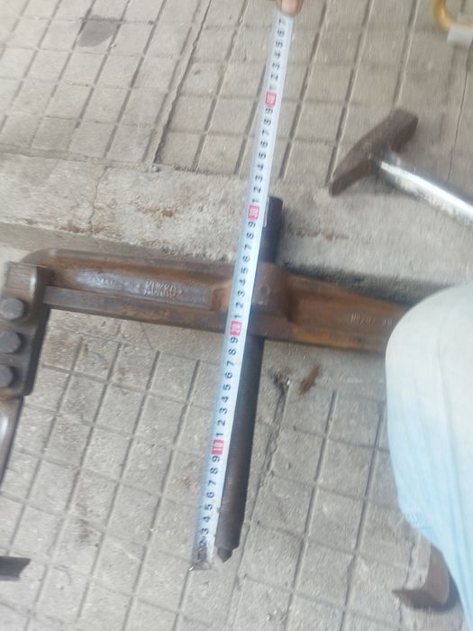 голямаСкоба за лагери