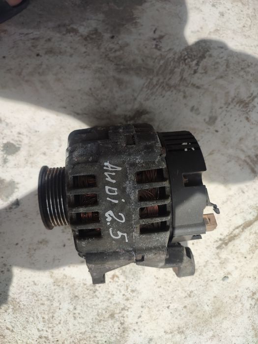 Генератор на Ауди 2.5