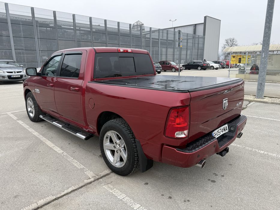 Dodge Ram 1500 Sport