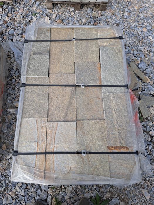 Естествен камък ,гнайс , тикли ,настилка и облицовка
