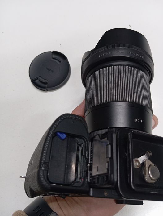 Sony a6500 + sigma 16mm f1.4