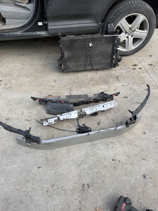 Предна челна греда (основа за броня) за Opel Insignia (2008-2017)