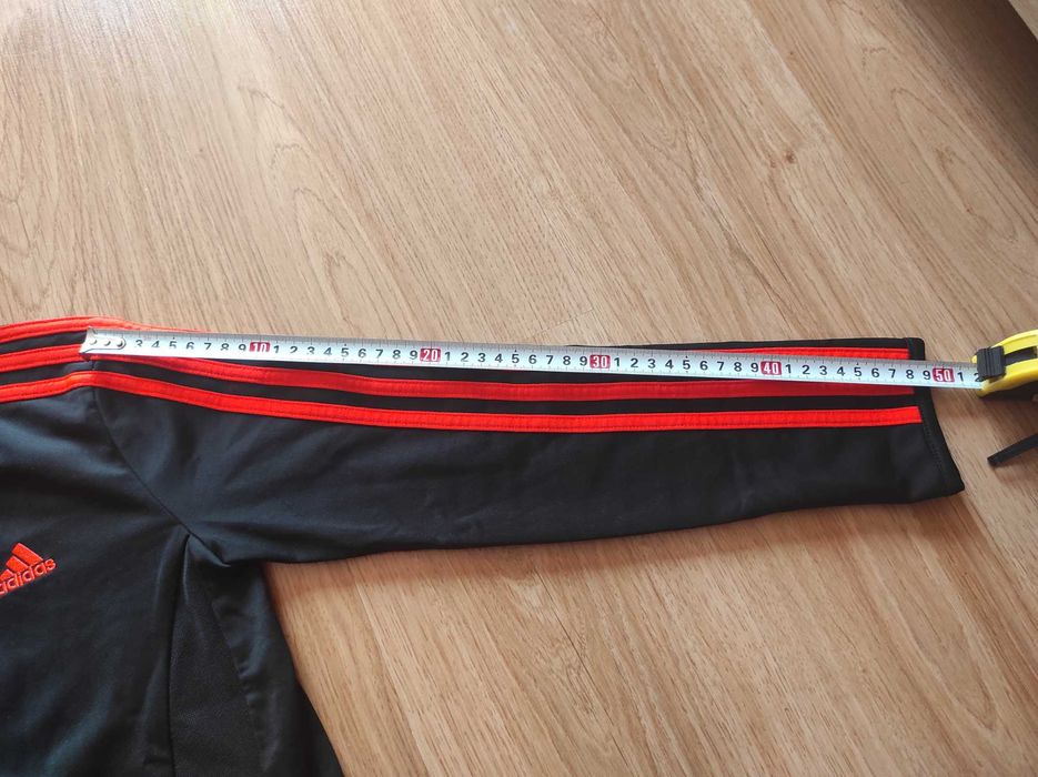 Детски суичър Adidas - дете 10 г.