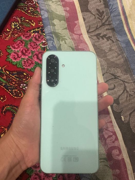Продам Samsung a26 5g 8/256