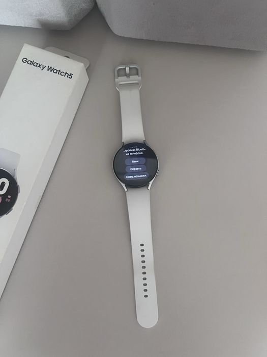 Samsung Galaxy Watch 5 sotiladi