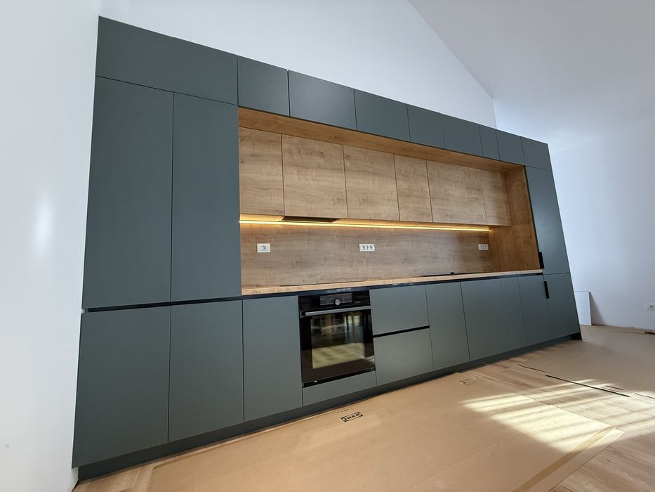 Mobila de bucatarie - Iluminat LED - la comanda