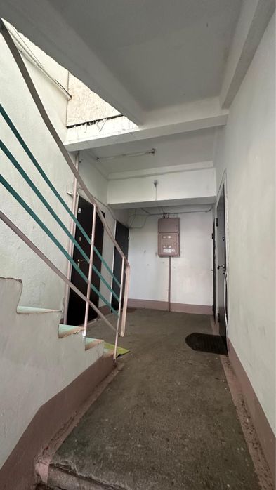 Продается 2 х комнатная квартира