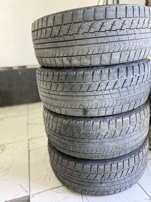 Шины Bridgestone 235/45/18