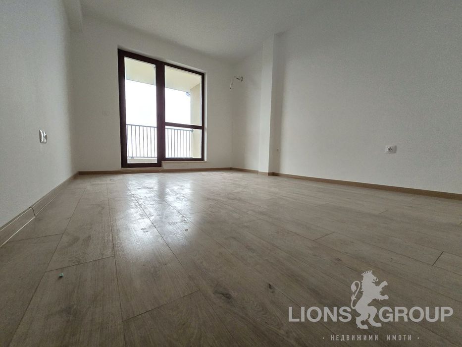 Продава се Тристаен апартамент в Варна, Бриз - 111 кв.м за 1379 €/кв.м - Снимка #6