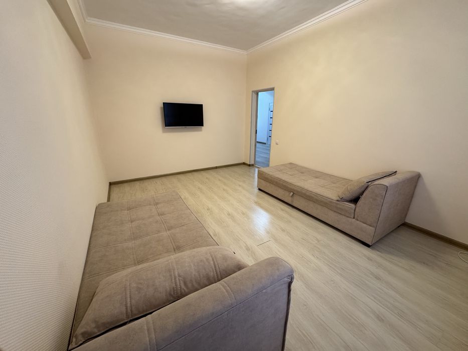 Сдаётся своя  элитной 2-х ком квартира