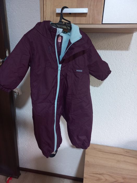 Costum călduros schi