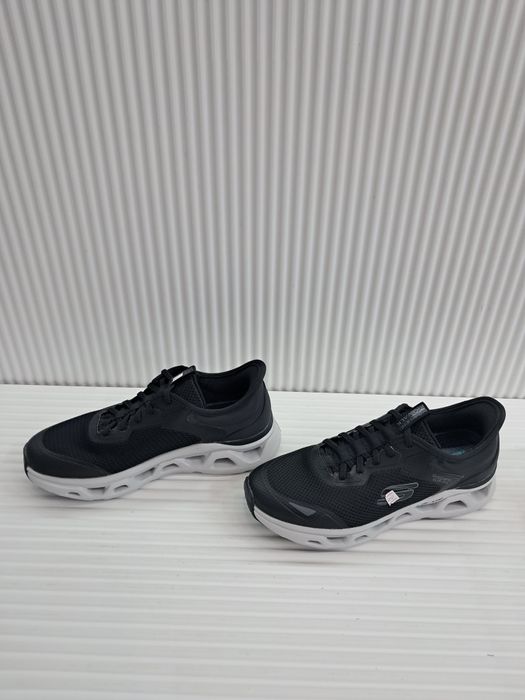 Кроссовки оптом и в розницу