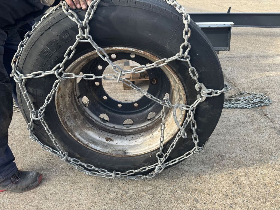 Вериги за сняг за камион