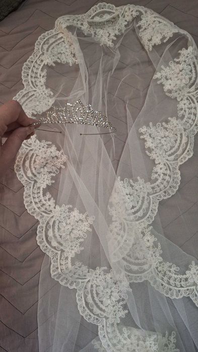 Rochie alba eleganta