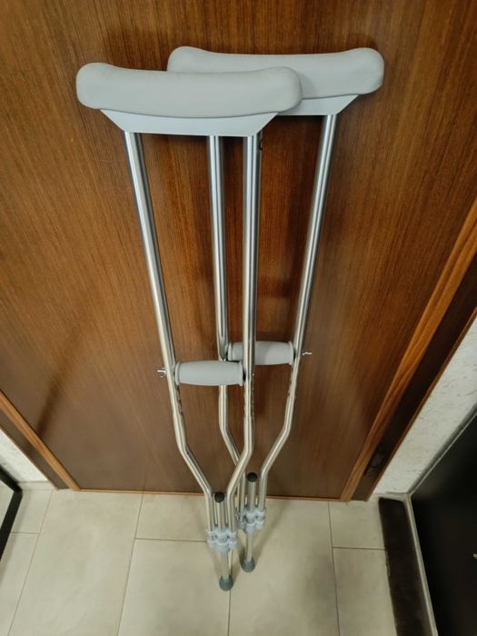 Патерици - Алуминиеви