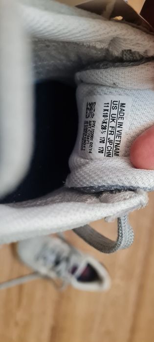 Детские кроссовки Adidas