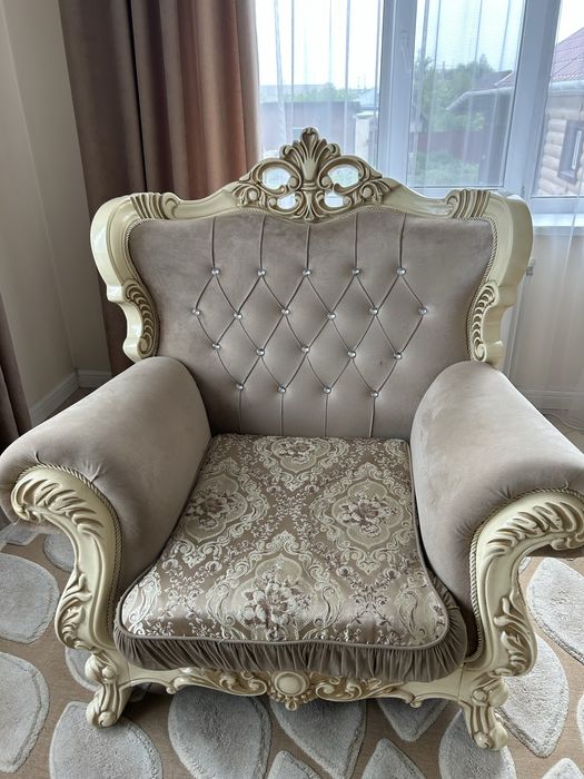 Продам Диван Фараон