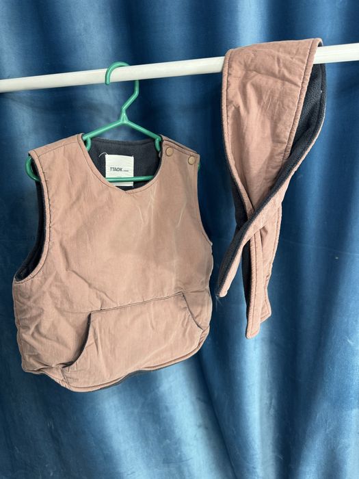 Пакет дестких вещей с куртками