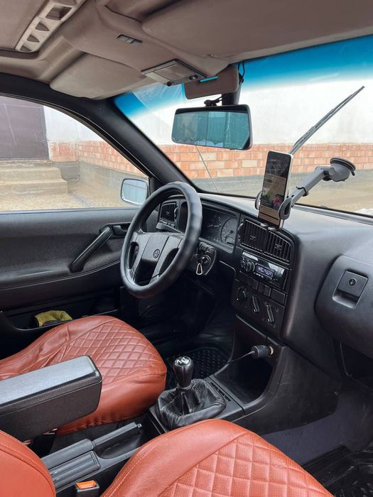 Машина Passat B3