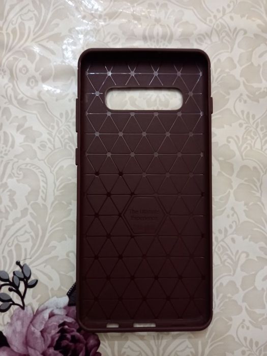 Продается новый чехол