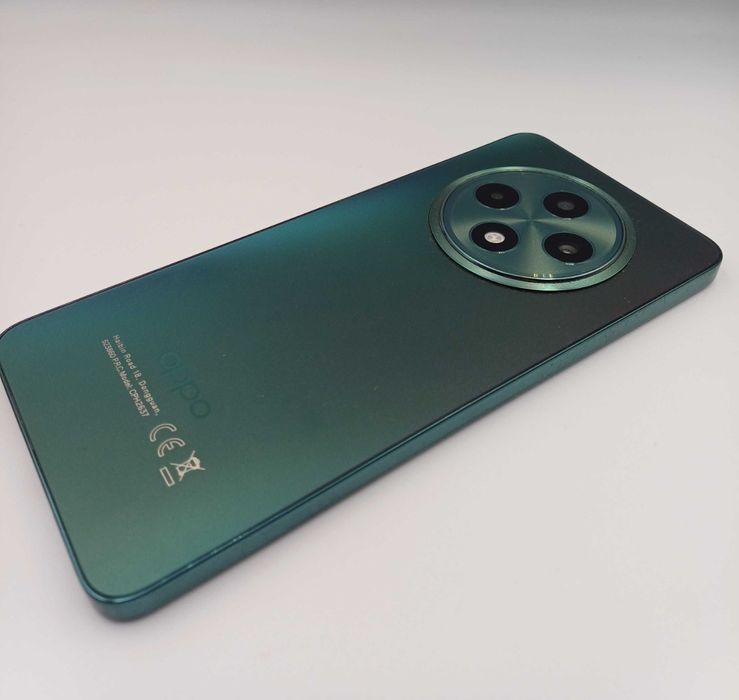 Oppo Reno 12f 5G green
