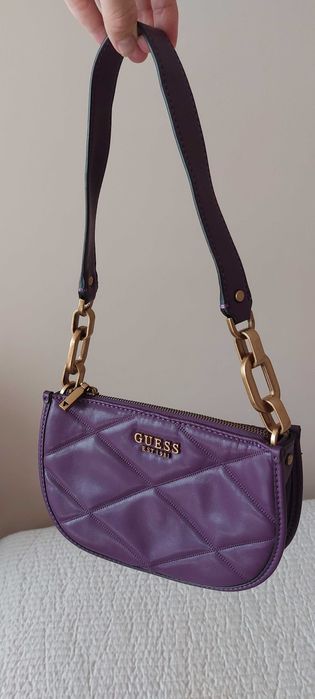 Малка чанта Guess