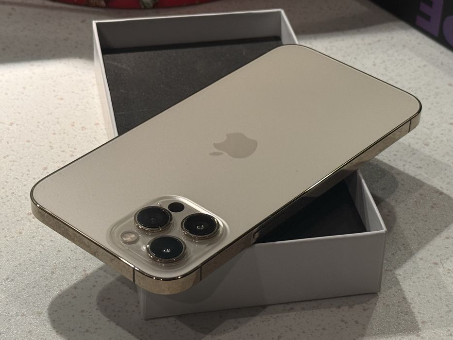 iPhone 12 Pro Max 128GB Gold – Перфектен, 100% Батерия!