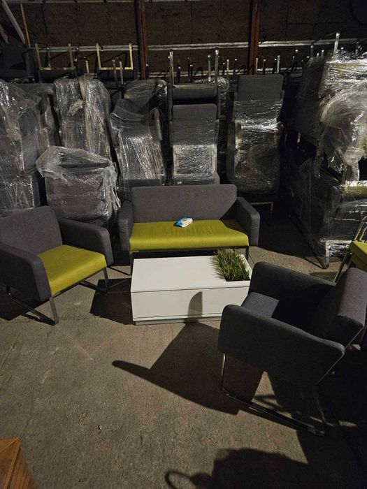 Промоция на офис столове, канапета и маси