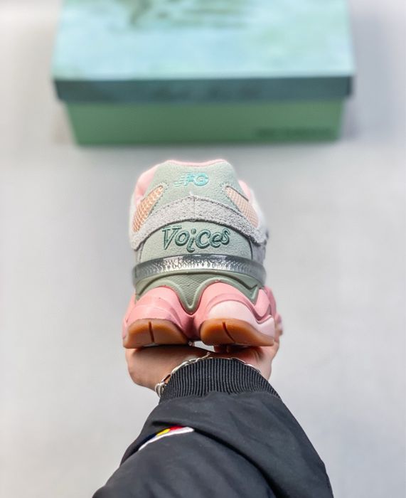 New Balance 9060 - Baby Shower Blue