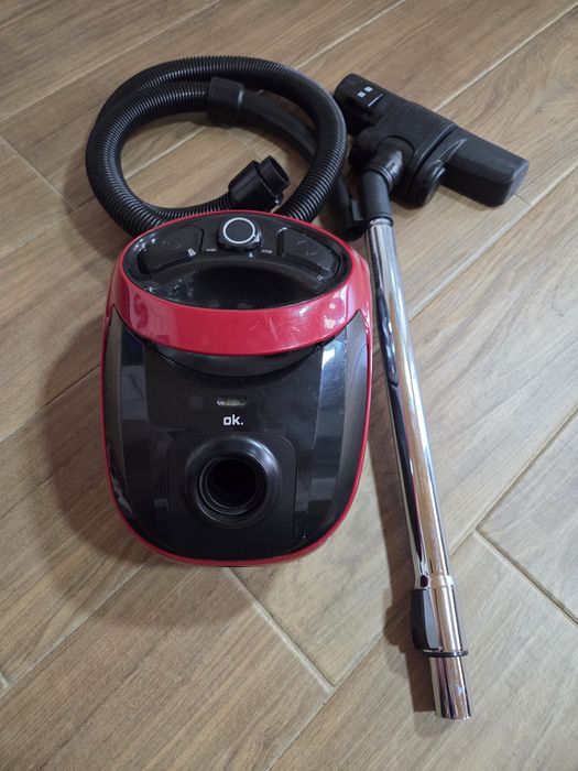 Aspirator marca OK Vacuum Cleaner, putere 800 W,  Made in Germany

Cu
