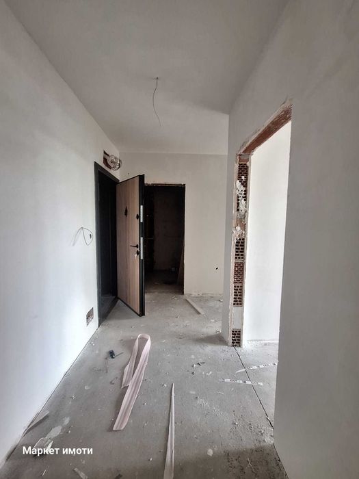 Продава се Тристаен апартамент в Стара Загора, Самара 3 - 103 кв.м за 669 €/кв.м - Снимка #1