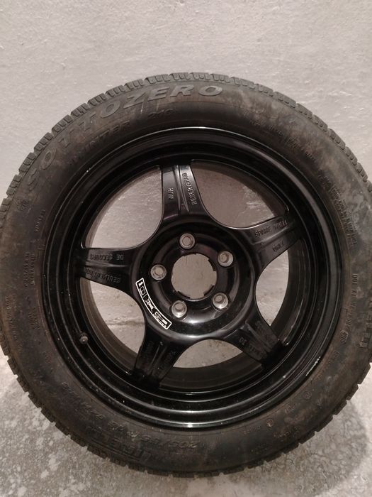 Патерица ,Резервна джанта с гума за Мерцедес 16 цола