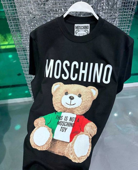 Тениска на MOSCHINO