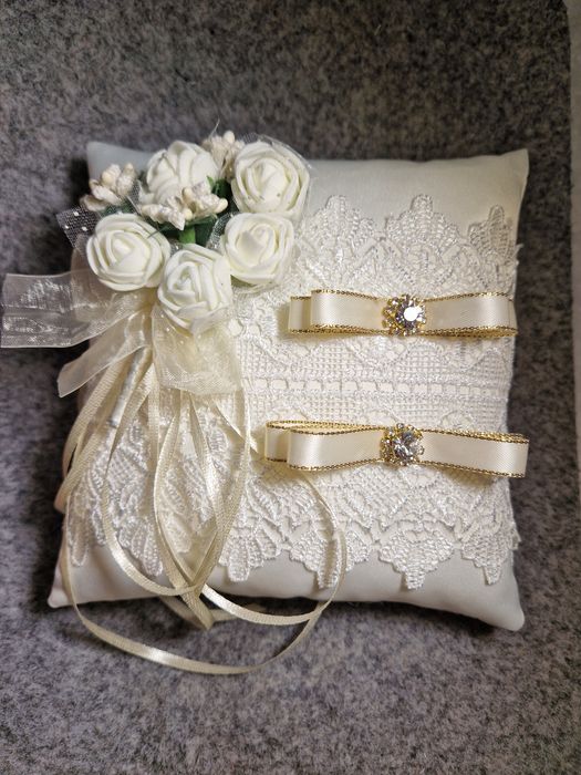 Подушечки свадебные для колец