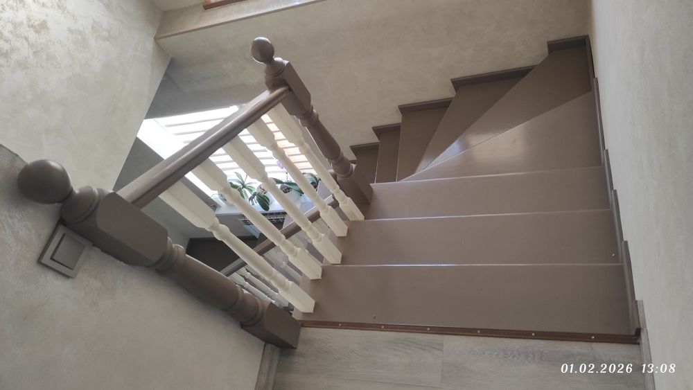 Деревянная лестница