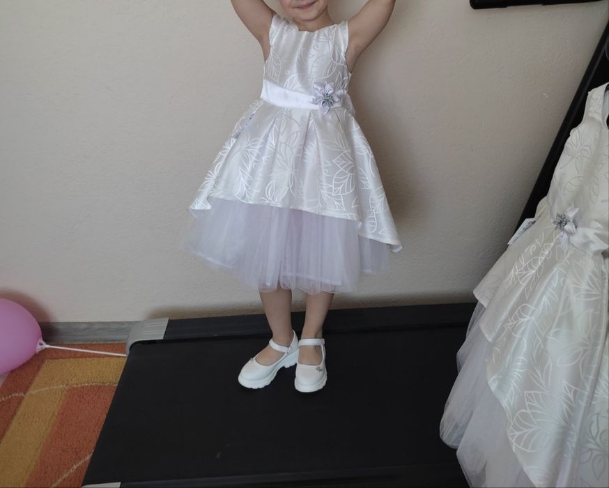 Шаферска рокля р-р 116-122